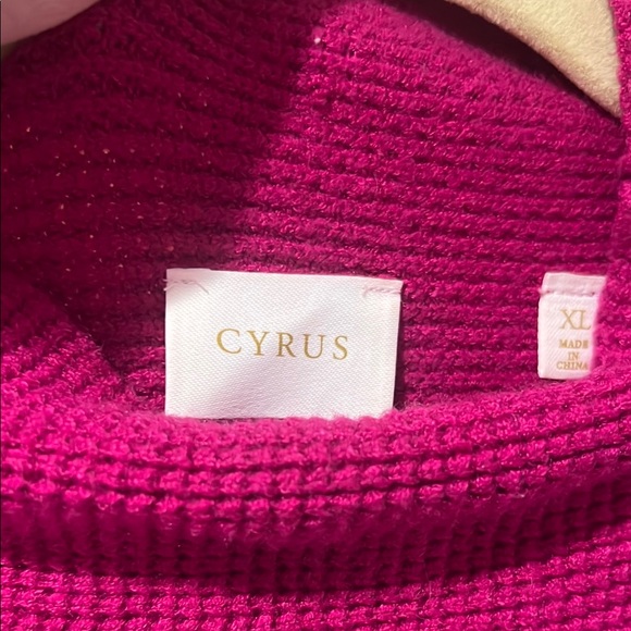 Women's Fuchsia Cyrus Sweater - Picture 2 of 2